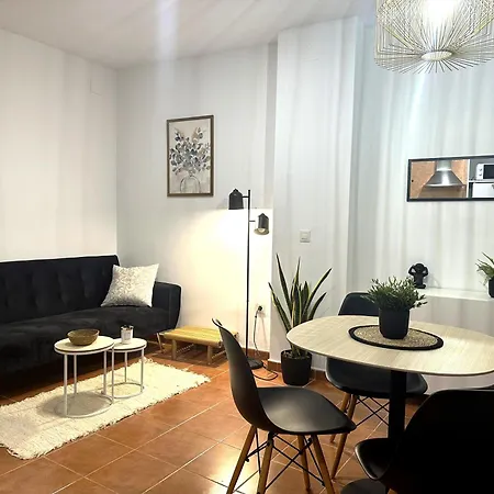 Guillem Silence Apartman *